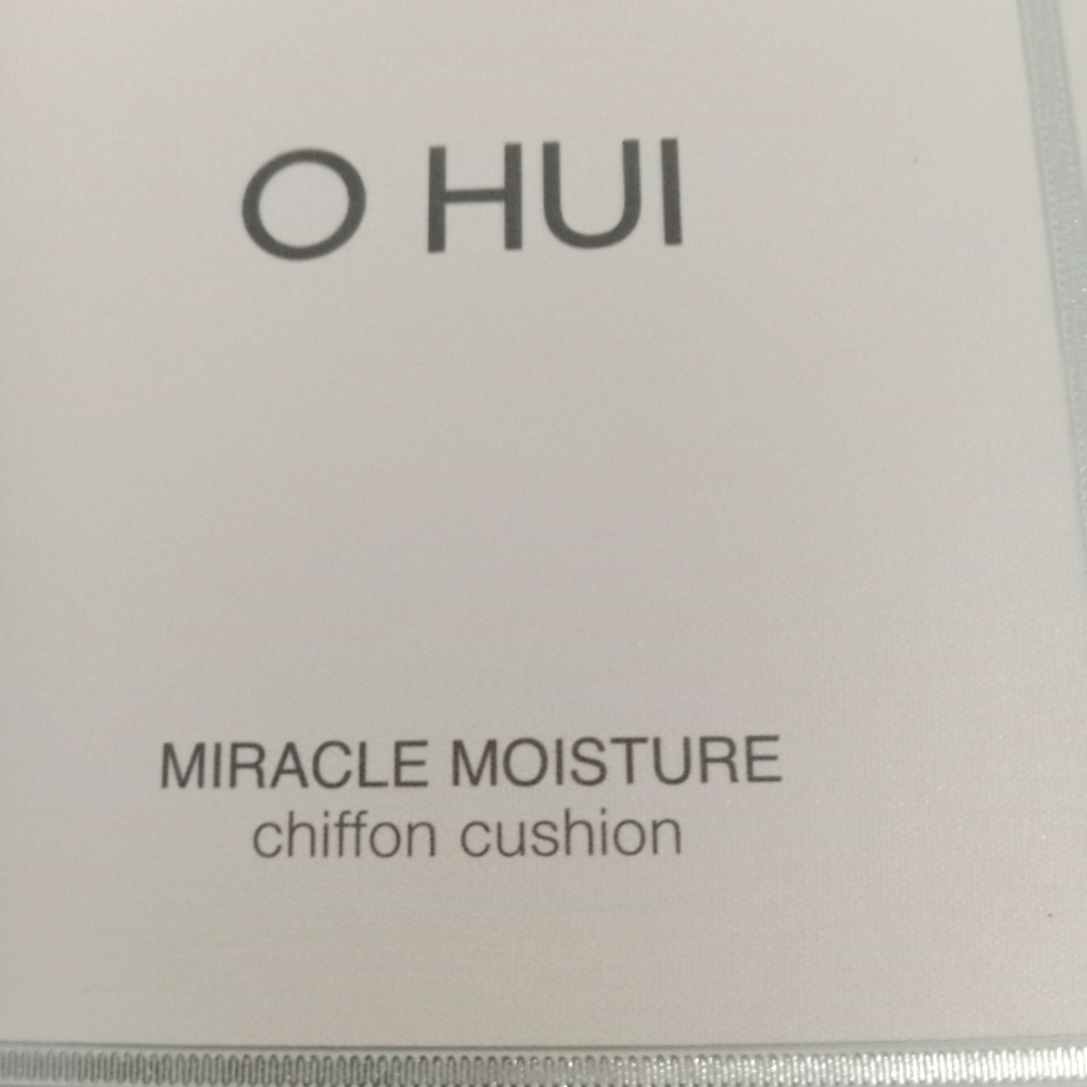 O HUI miracle moisture chiffon cushion ×2refills exp 2024